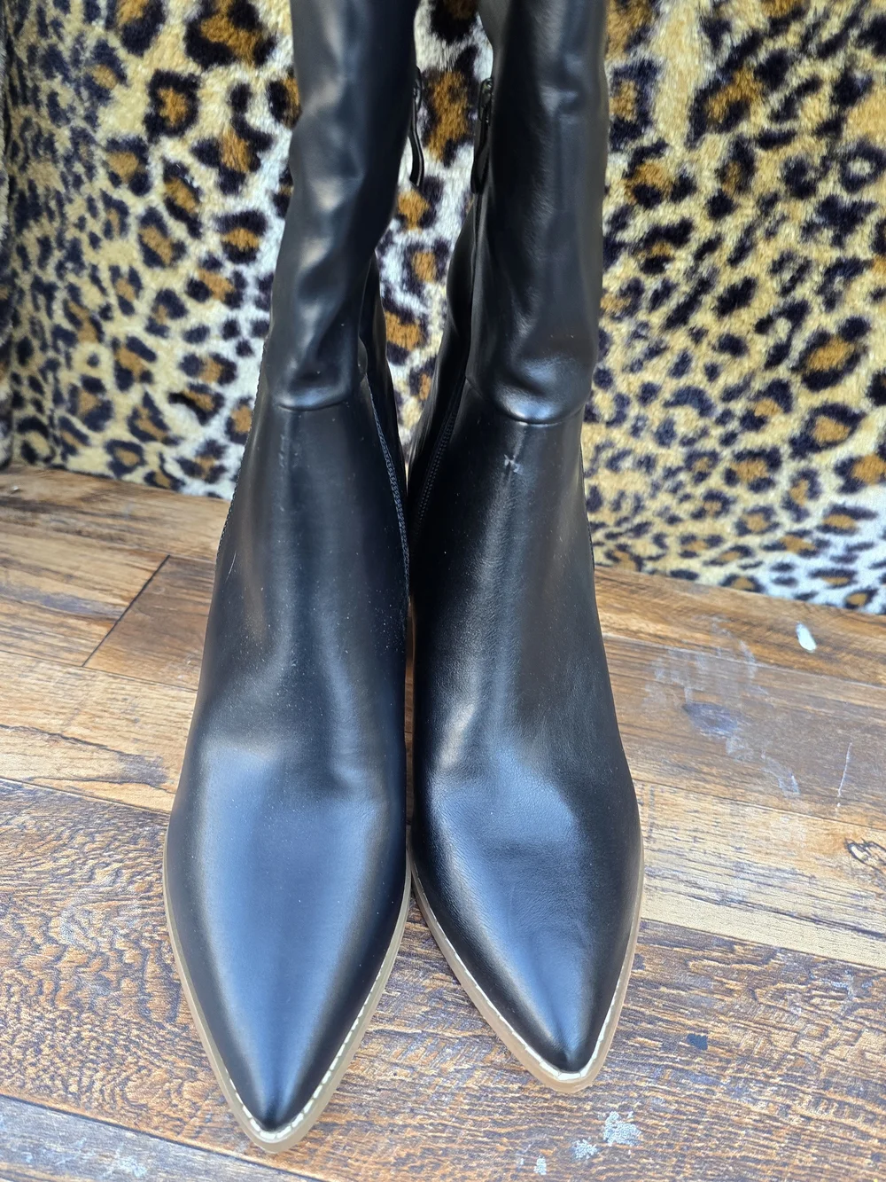 Black Knee High Block Heel Women's Boots Size 7